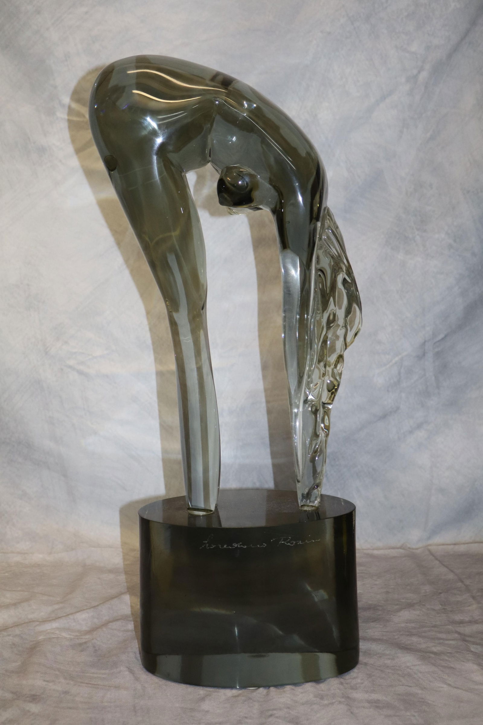 Loredano Rosin (Italian 1936-1992) Glass Sculpture.: Italian made Murano glass sculpture by Loredano Rosin. Dimensions: H:21in L:8in W:5in