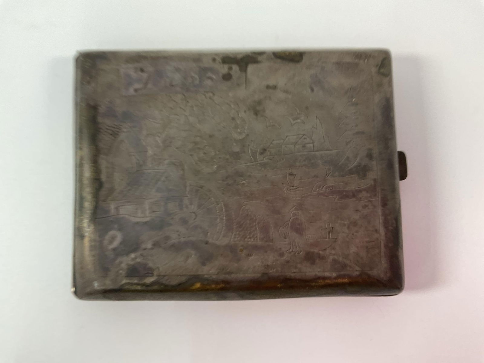 Antique Silver or Silver-Plated Cigarette Case (1 of 4)
