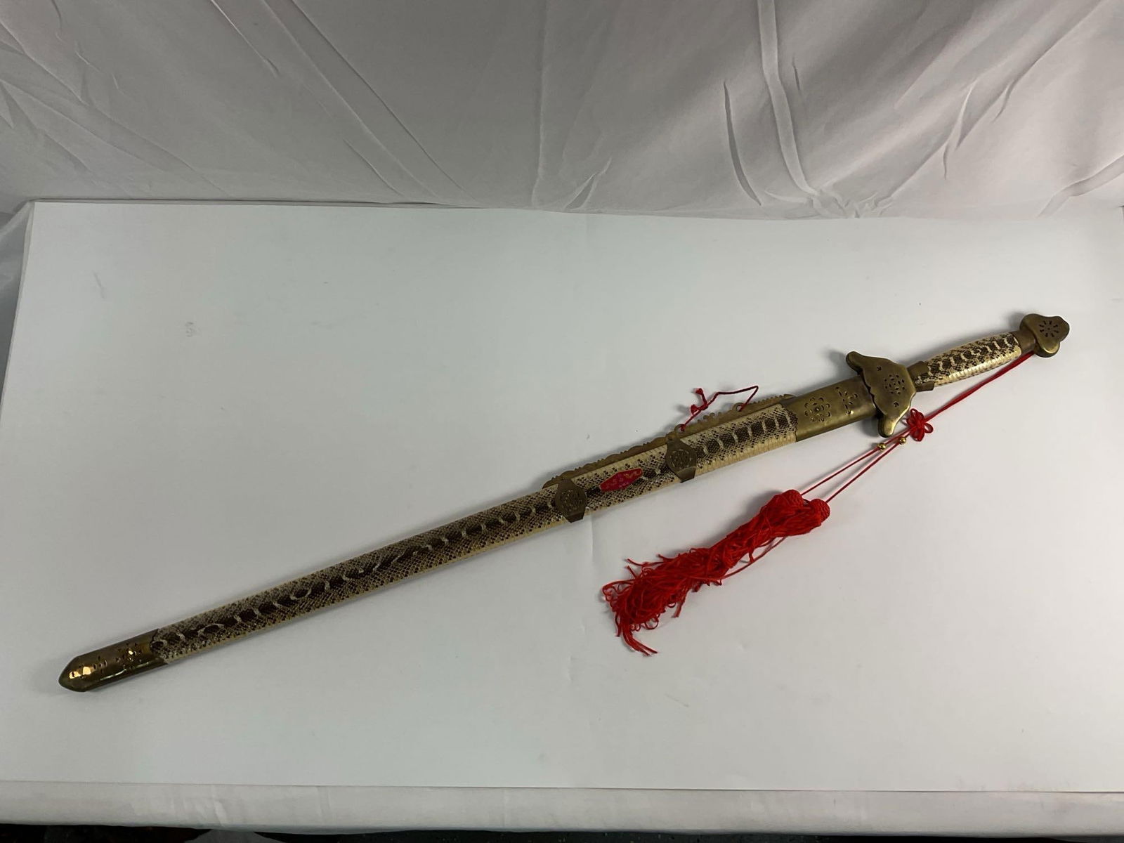 Traditional Chinese Sword (1 of 6)