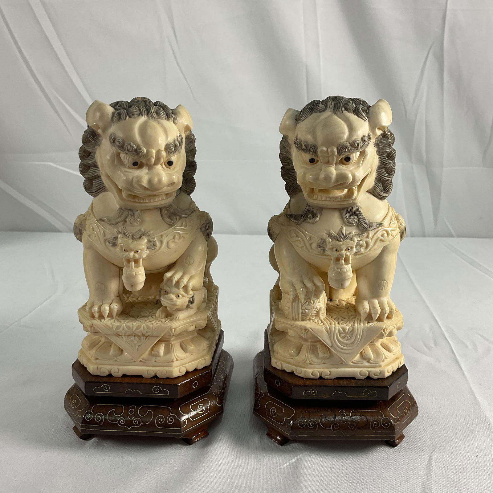 Pair of Chinese Foo Dog Guardian Lion Statues on Wooden Bases (1 of 3)