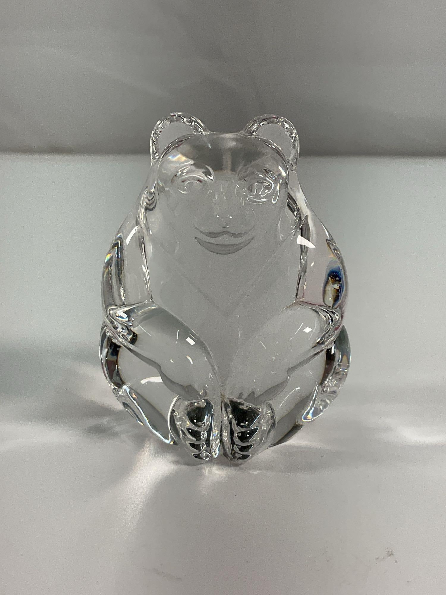 Steuben Glass Crystal Bear  Figurine (1 of 4)