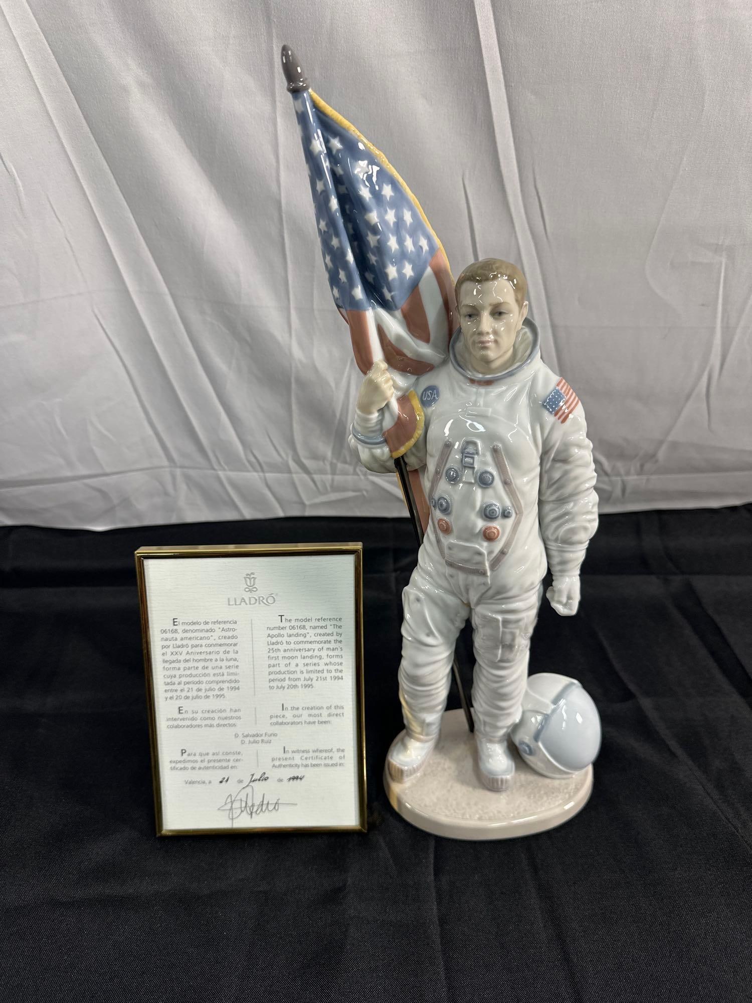 Rare Lladro "The Apollo Landing" Limited Edition Porcelain Figurine – No. 06184 (1 of 5)