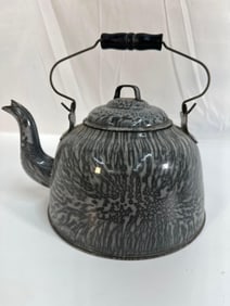Tea Pot, Mottle Grey Black Handle. Granite Ware  Box 2 - Photo 8