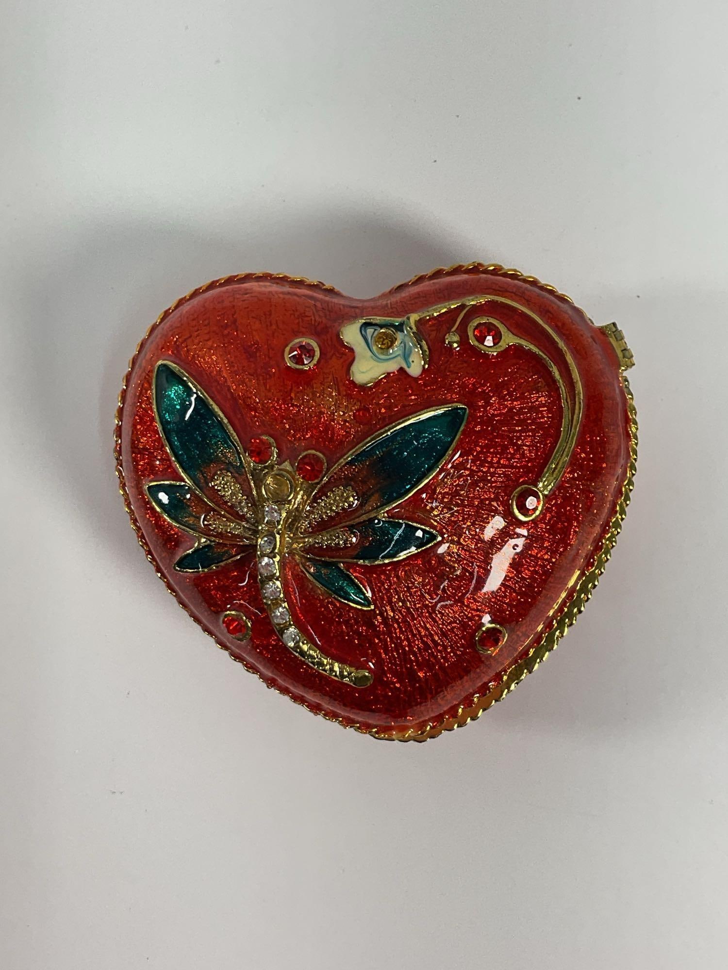 Heart-Shaped Enameled Trinket Box with Dragonfly (1 of 4)