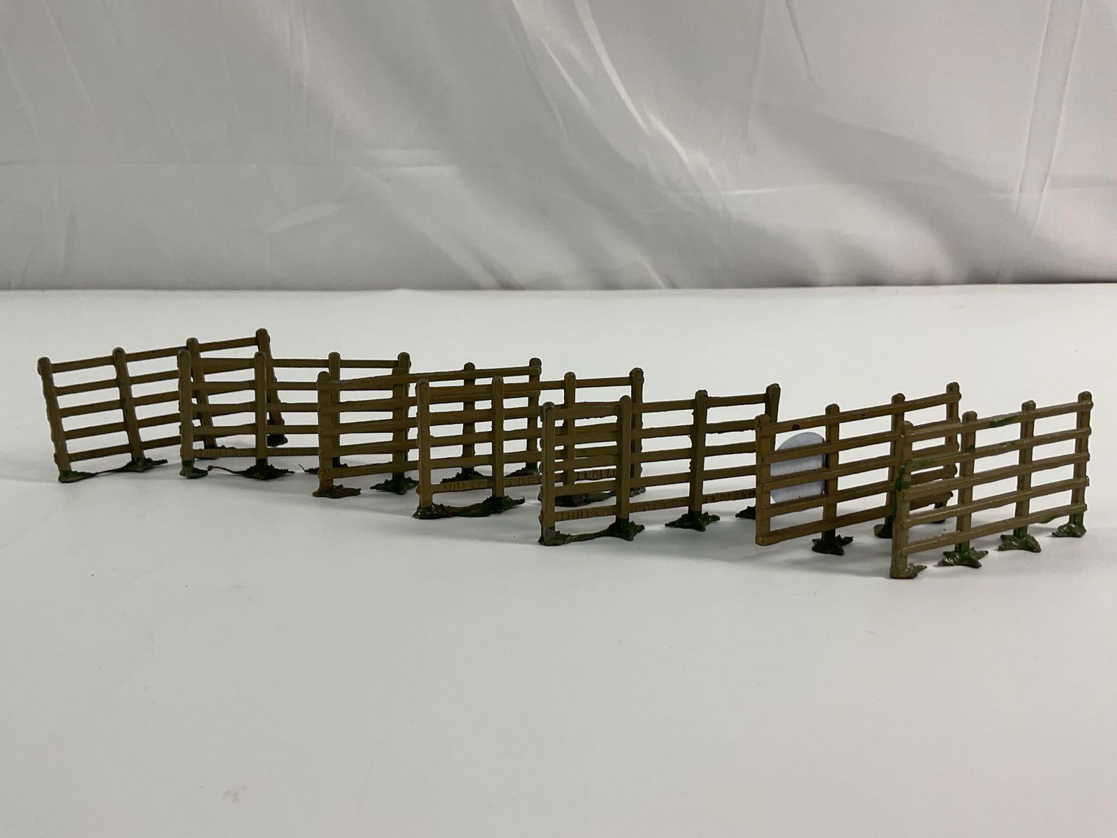 Lead fences  Sections - Box 20 (1 of 2)