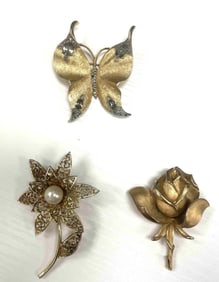 3 Pieces of Vintage Brooch