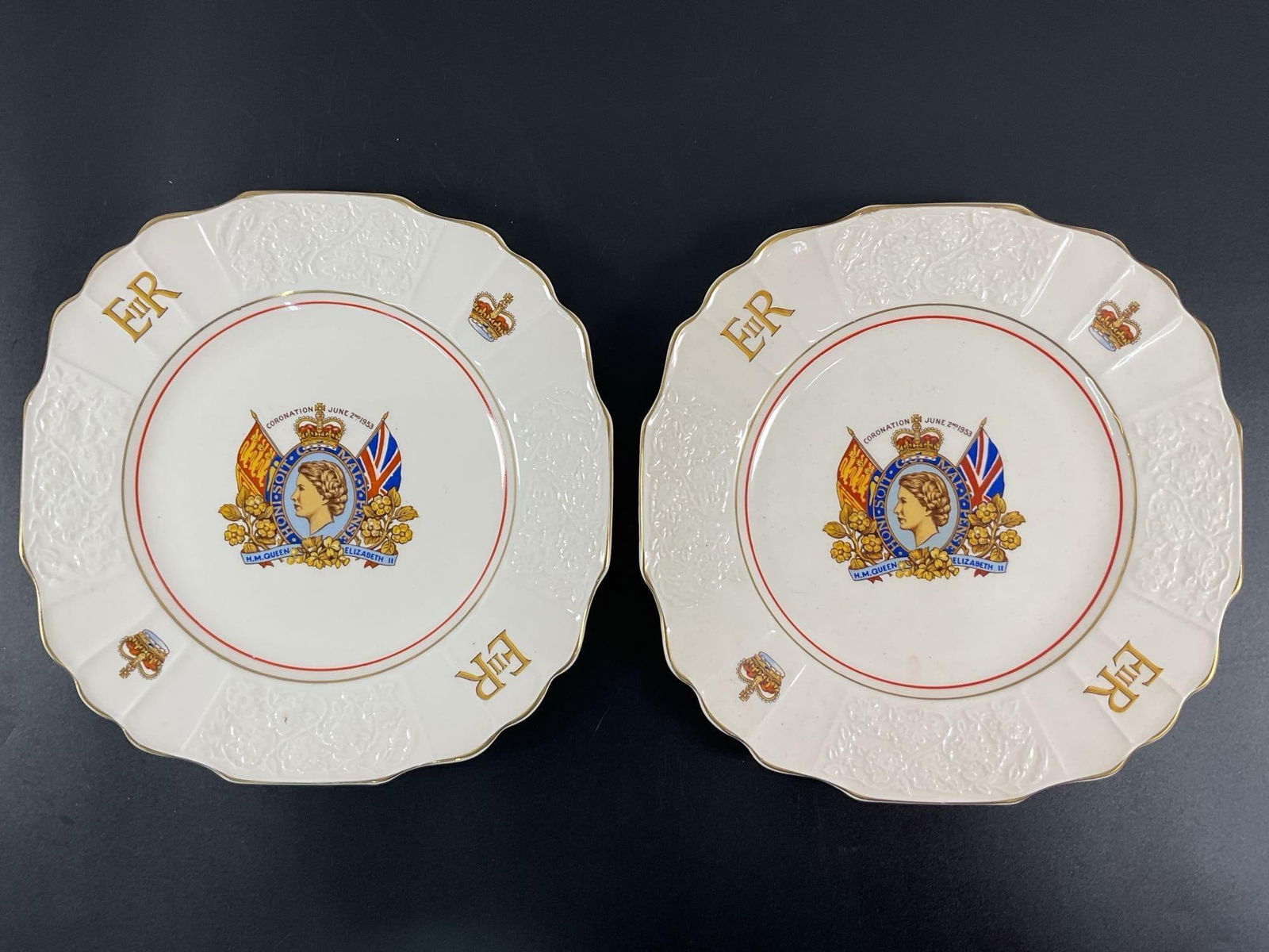 Pair of Royal Commemorative Plates with "ER" Monogram (1 of 4)