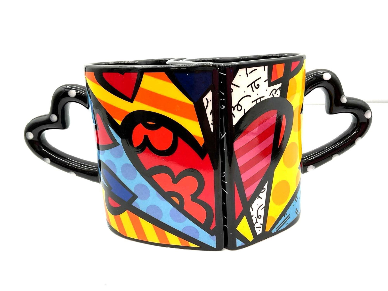 Romero Britto Heart-Shaped Mug Set (1 of 6)