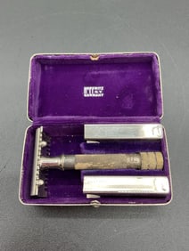 Antique Gillette Single Ring Razor in Original Silver Hoffritz Travel Case - 1900-1920