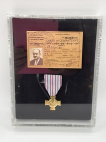 French Carte du Combattant and Croix du Combattant Medal