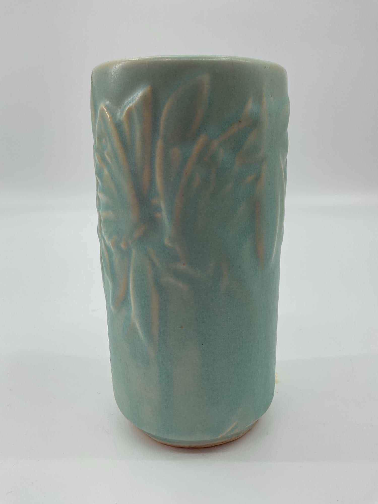 Nelson McCoy Pottery Light Blue Tumbler Vase (1 of 4)