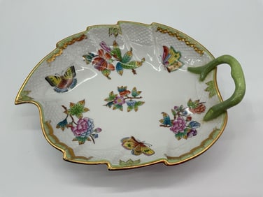 Herend Hungary Handpainted Leaf-Shaped Tray