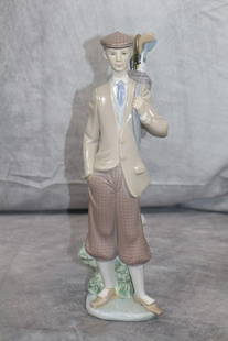 Lladro golfer: Golfer, Lladro, H11in L4in W3in