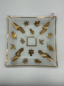 G. Reeves Gold Leaf Motif Decorative Plate