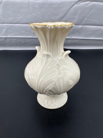 Lenox Ivory Porcelain Bud Vase with 24K Gold Rim