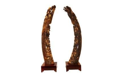 Oriental carving pair of God of Longevity and Quanyin