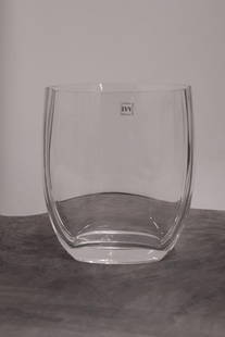 IVV Hand Blown Glass Vase: IVV hand blown glass vase, Italian Dimensions: H:8in L:5in W:5in