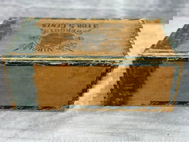 "Old Virginia" Cheroots Cigar Box