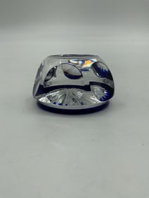 1975 Franklin Mint Baccarat Marquis de Lafayette Blue Cut to Clear Crystal Paperweight