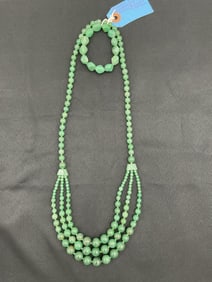 Green Aventurine Graduated Necklace and Stretch Bracelet Set