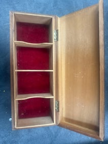 Vintage Wooden Box with Inlaid Scottie Dog Design