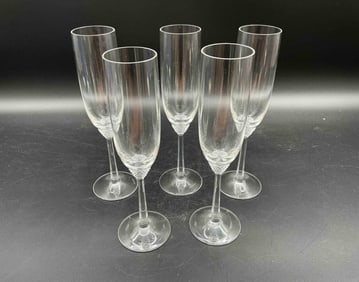 Set of 5 Clear Villeroy & Boch Crystal Champagne Flutes with Etched Medallion Base