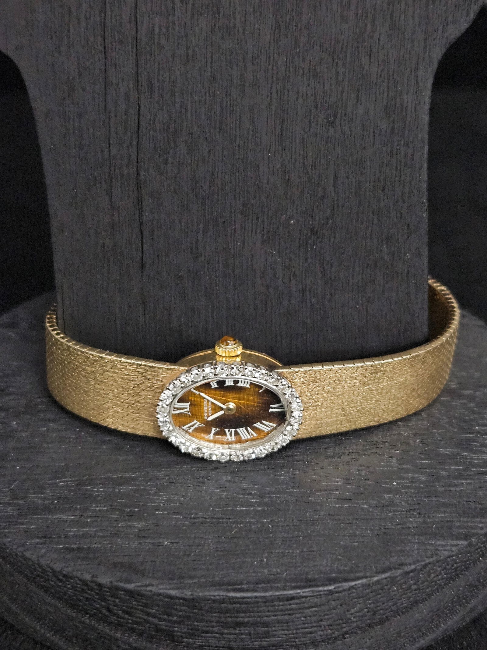 Universal Genève Ladies' 18K Gold Watch with Diamond Bezel and Tiger Eye Dial (1 of 4)