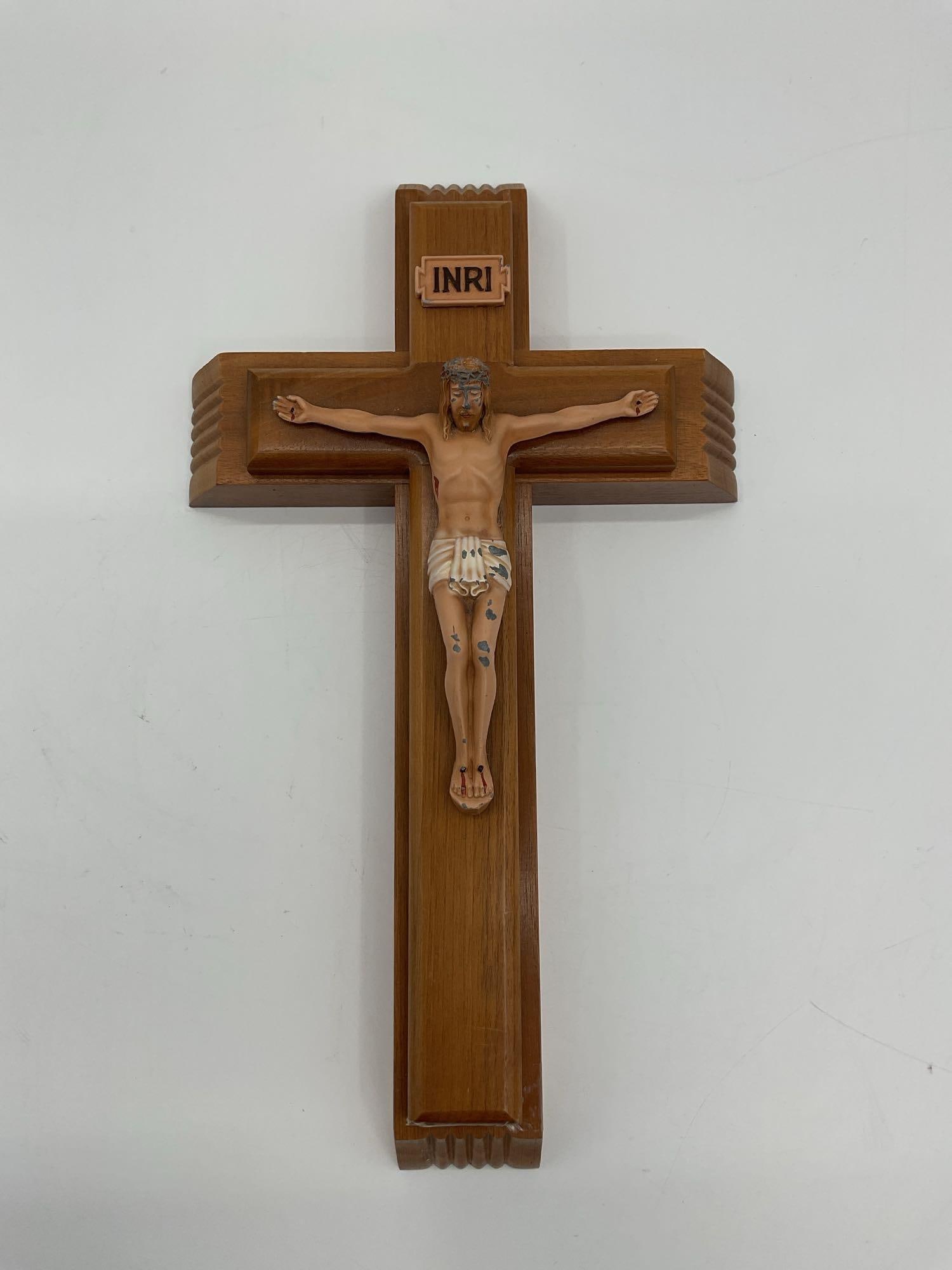 Vintage Wooden Wall Crucifix with Carved INRI and Painted Corpus (1 of 4)