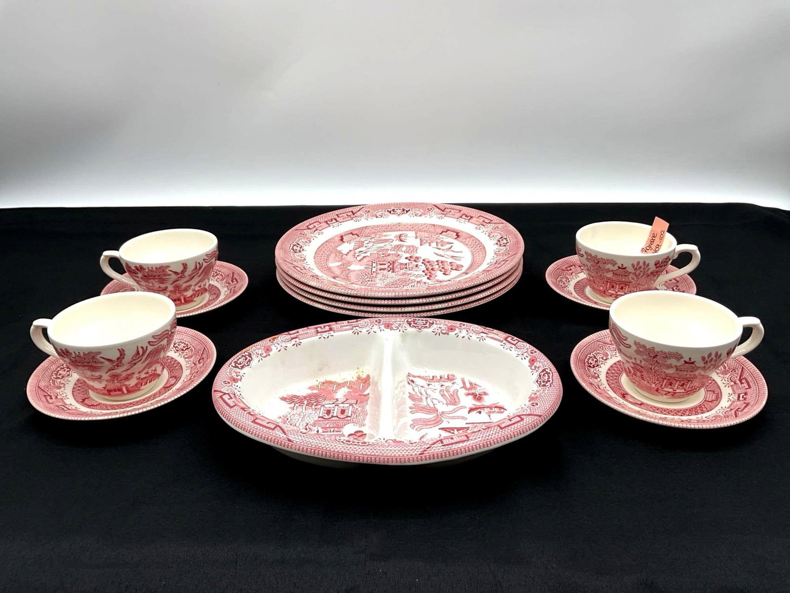 Churchill England Red Willow Pattern Dishware Set (1 of 4)