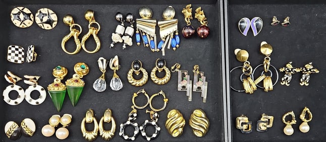 Collection of 1980s–1990s Vintage Clip-On Earrings – 23 Pairs Assorted
