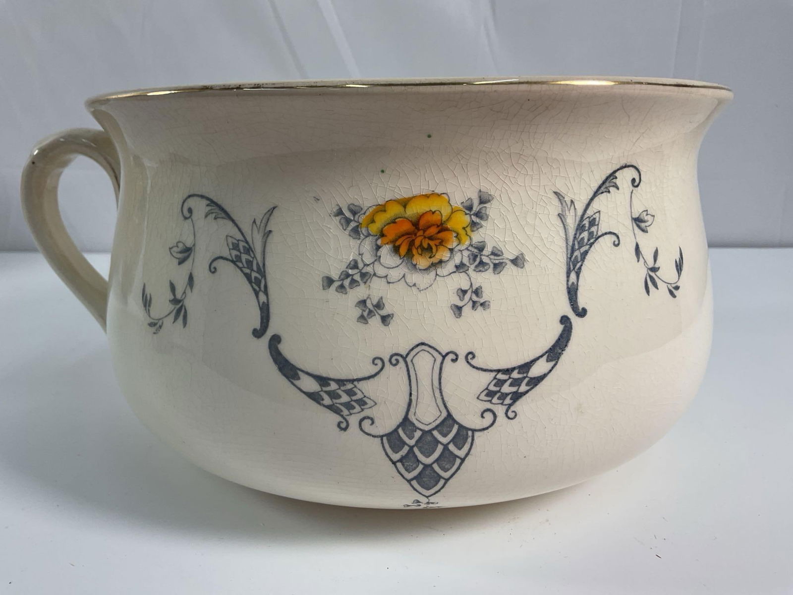 Antique Ceramic Chamber Pot by Devonware Fieldings Stone & Trent England Oban 1301 (1 of 4)