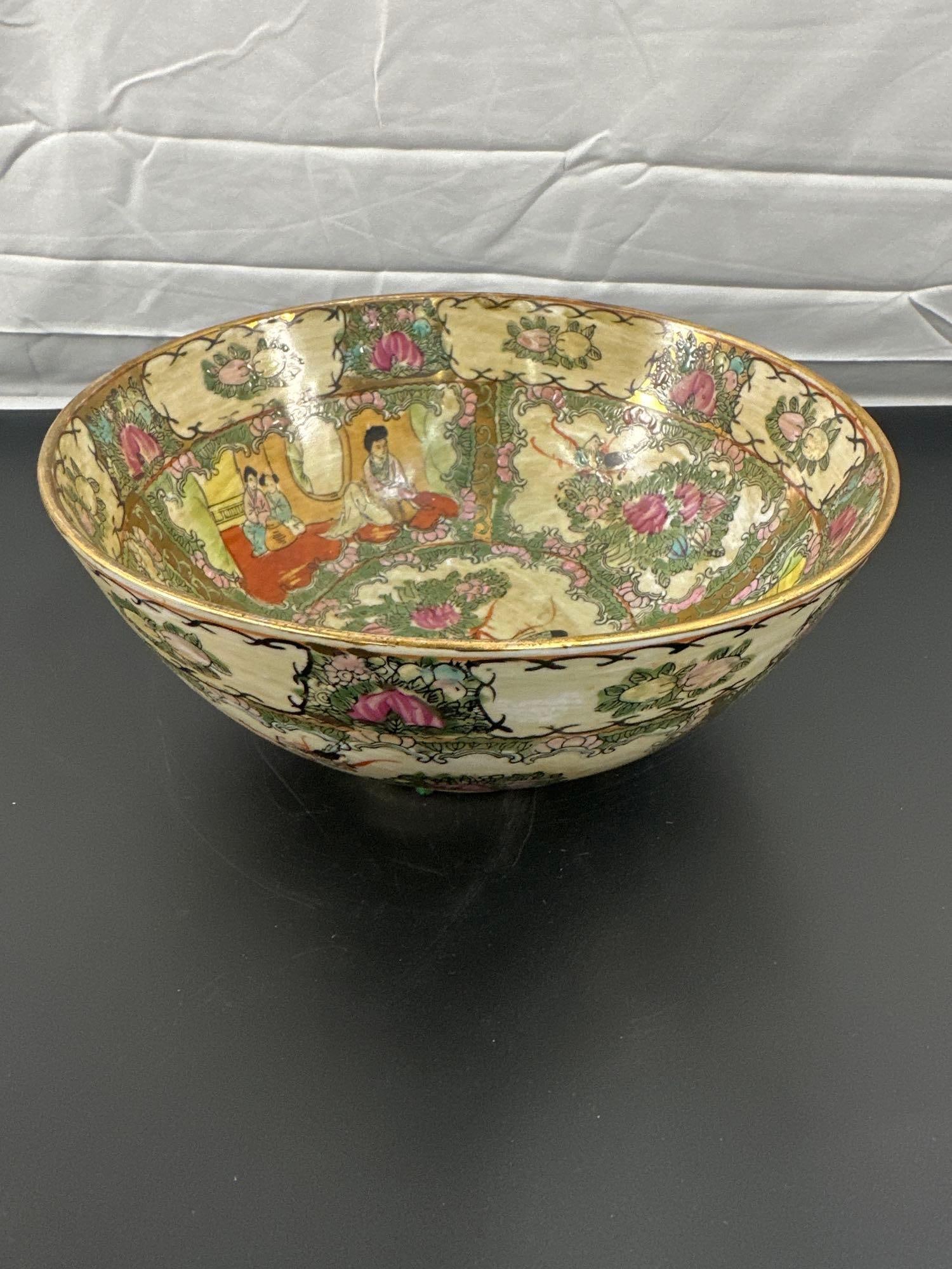 Antique Chinese Rose Medallion Porcelain Bowl: This is a beautiful antique porcelain bowl in the Rose Medallion style, featuring intricate hand-painted designs with floral, bird, and traditional Chinese motifs. The bowl's exterior and interior