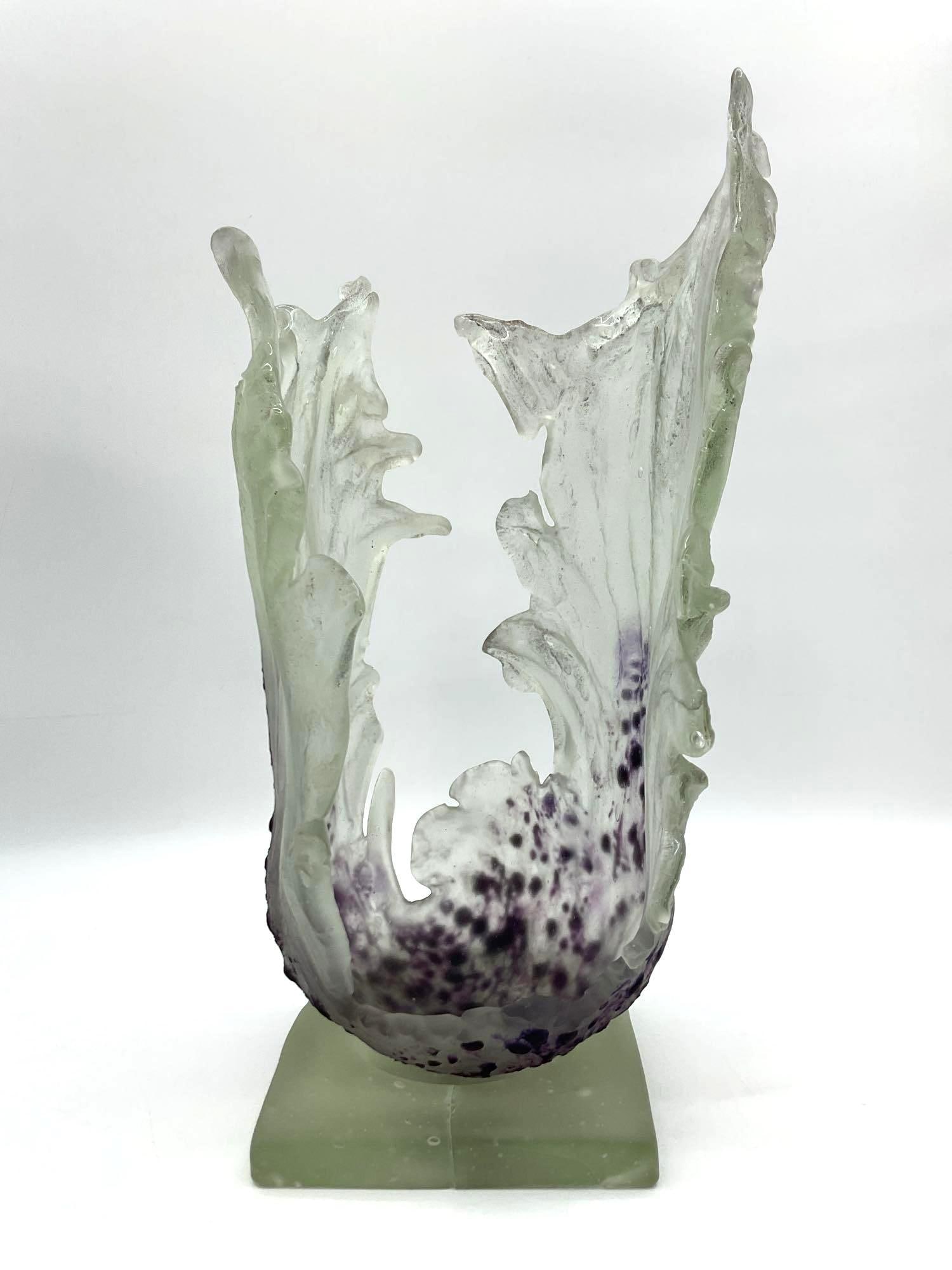 Amanda Brisbane Translucent U Shaped Glass (1 of 4)