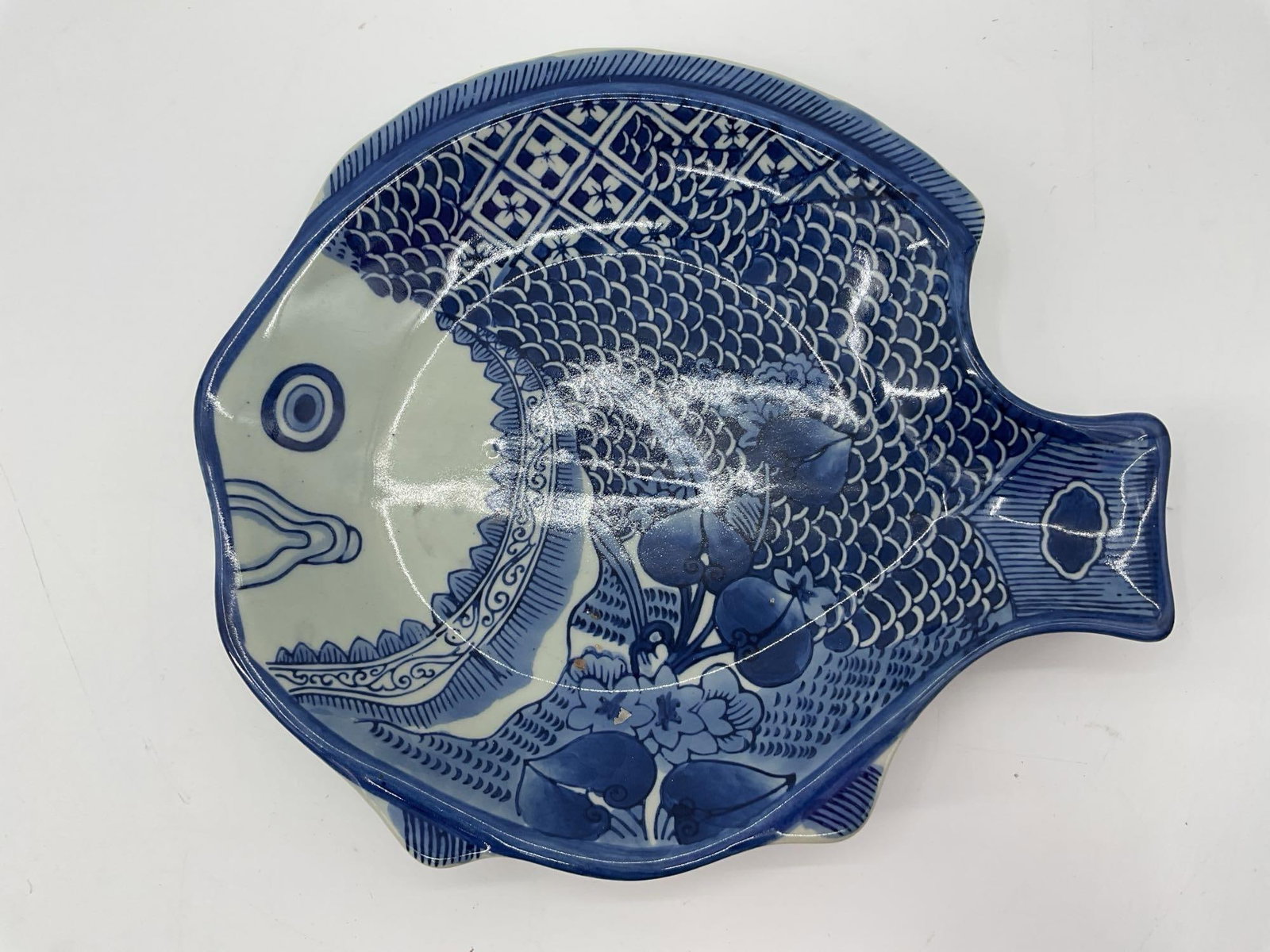 Blue and White Chinese Porcelain Fish-Shaped Dish (1 of 3)