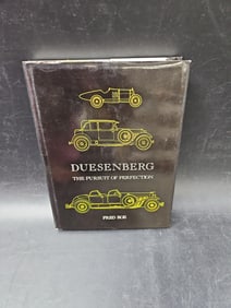 Duesenberg: The Pursuit of Perfection by Fred Roe