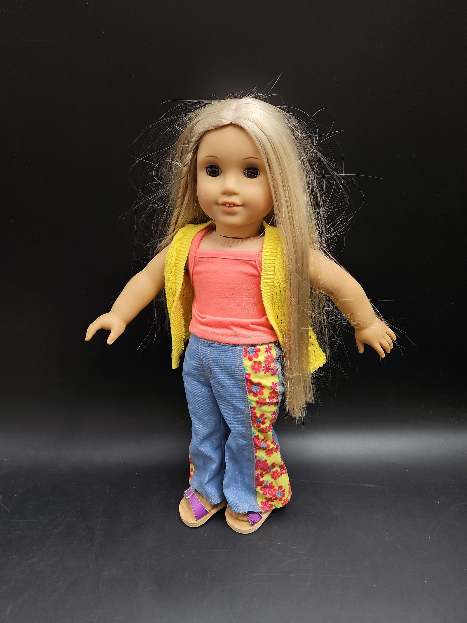 American Girl Beforever - Julie Albright Character (1 of 5)