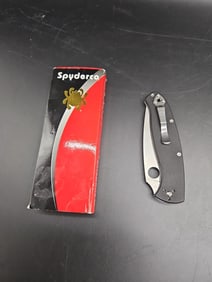 Spyderco Folding Pocket Knife with Box