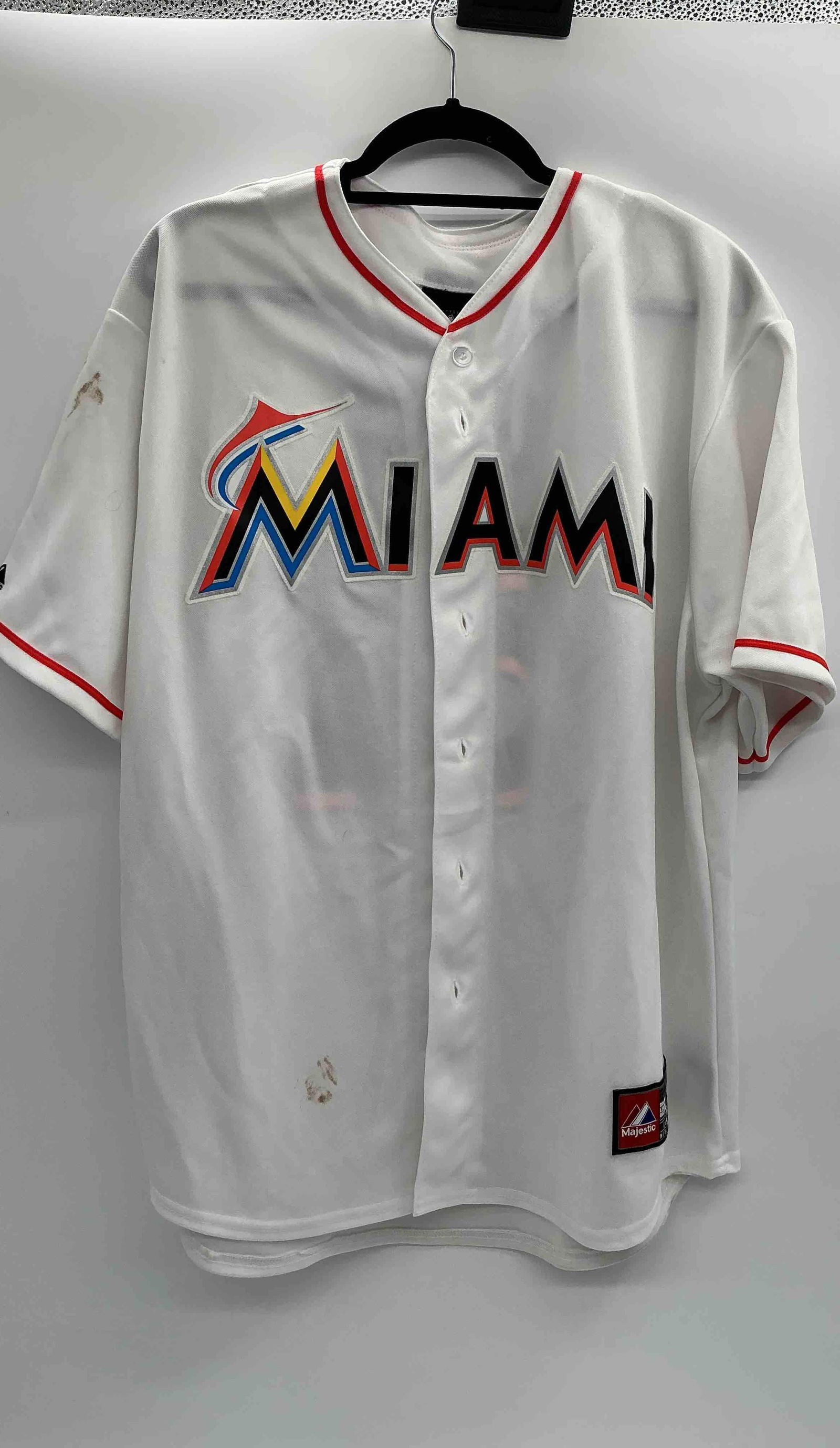 Ichiro Suzuki Autographed Miami Marlins Jersey (1 of 3)