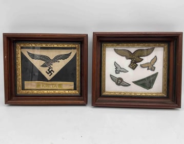 Framed collection of German military patches and insignia - Kreta