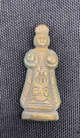 Antique Brass Religious Pendant – Infant of Prague