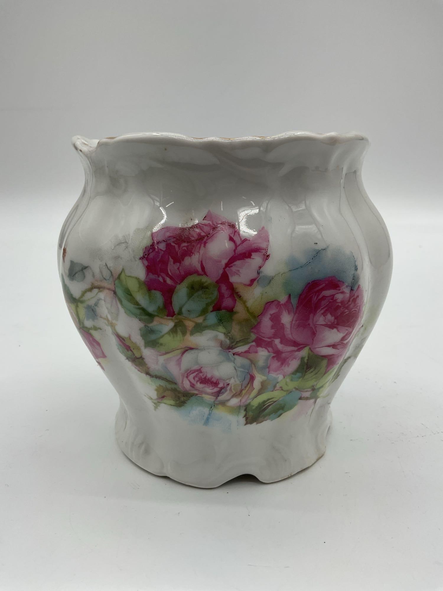 Vintage Porcelain Rose Motif Cachepot (1 of 4)