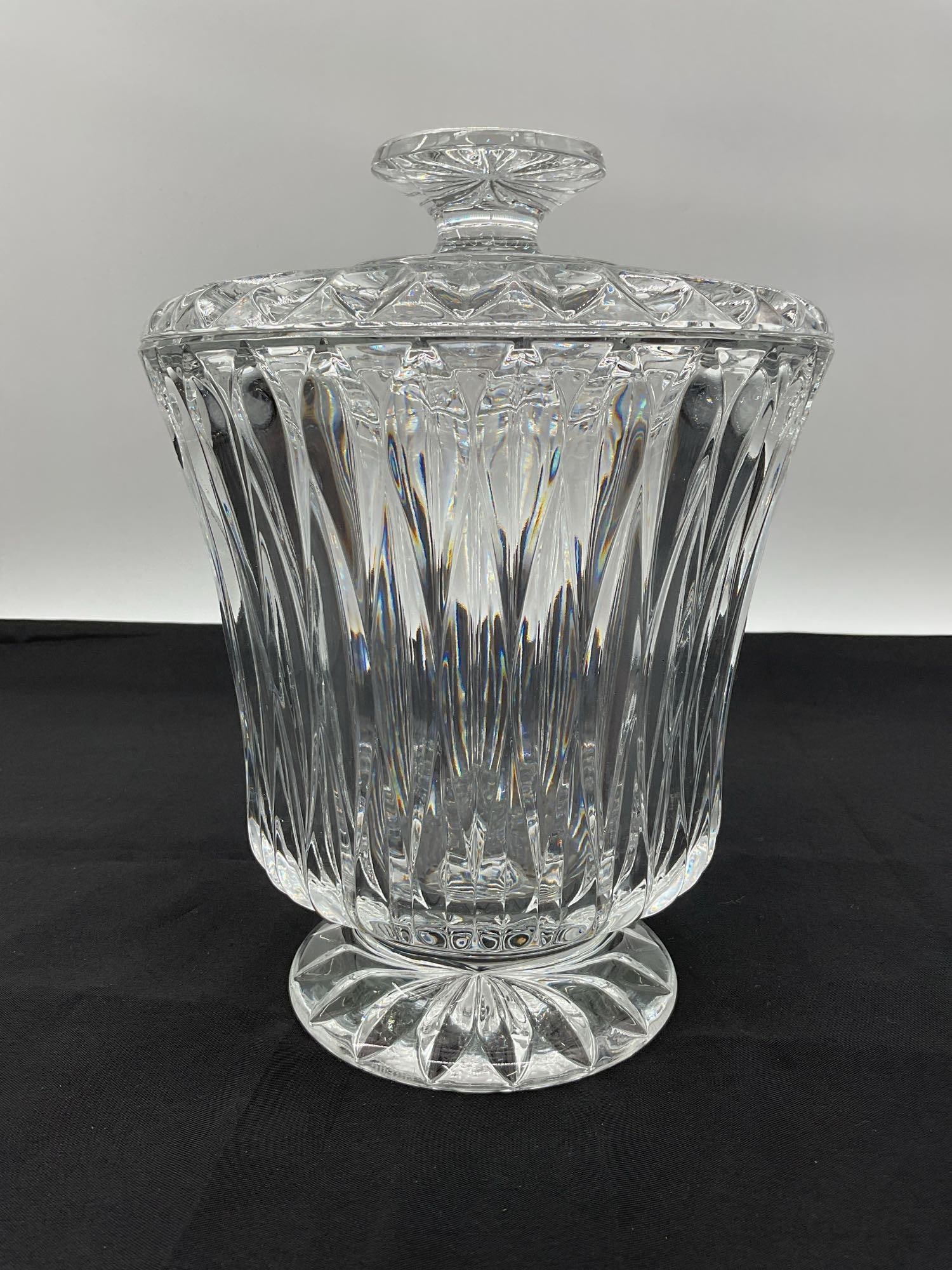 Elegant Cut Crystal Lidded Jar / Ice Bucket (1 of 4)