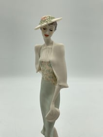 Art Deco Style Lady with Hat and Handbag Figurine
