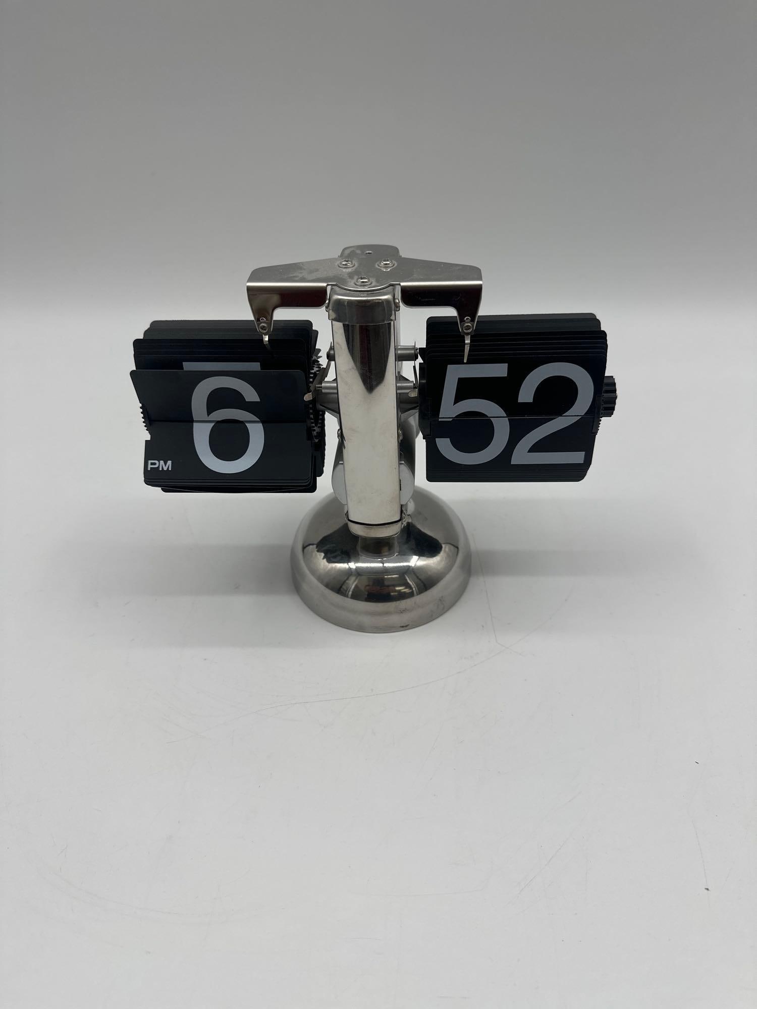 Retro Flip Desk Clock (1 of 5)