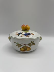 Royal Worcester Evesham Vale Covered Casserole Dish