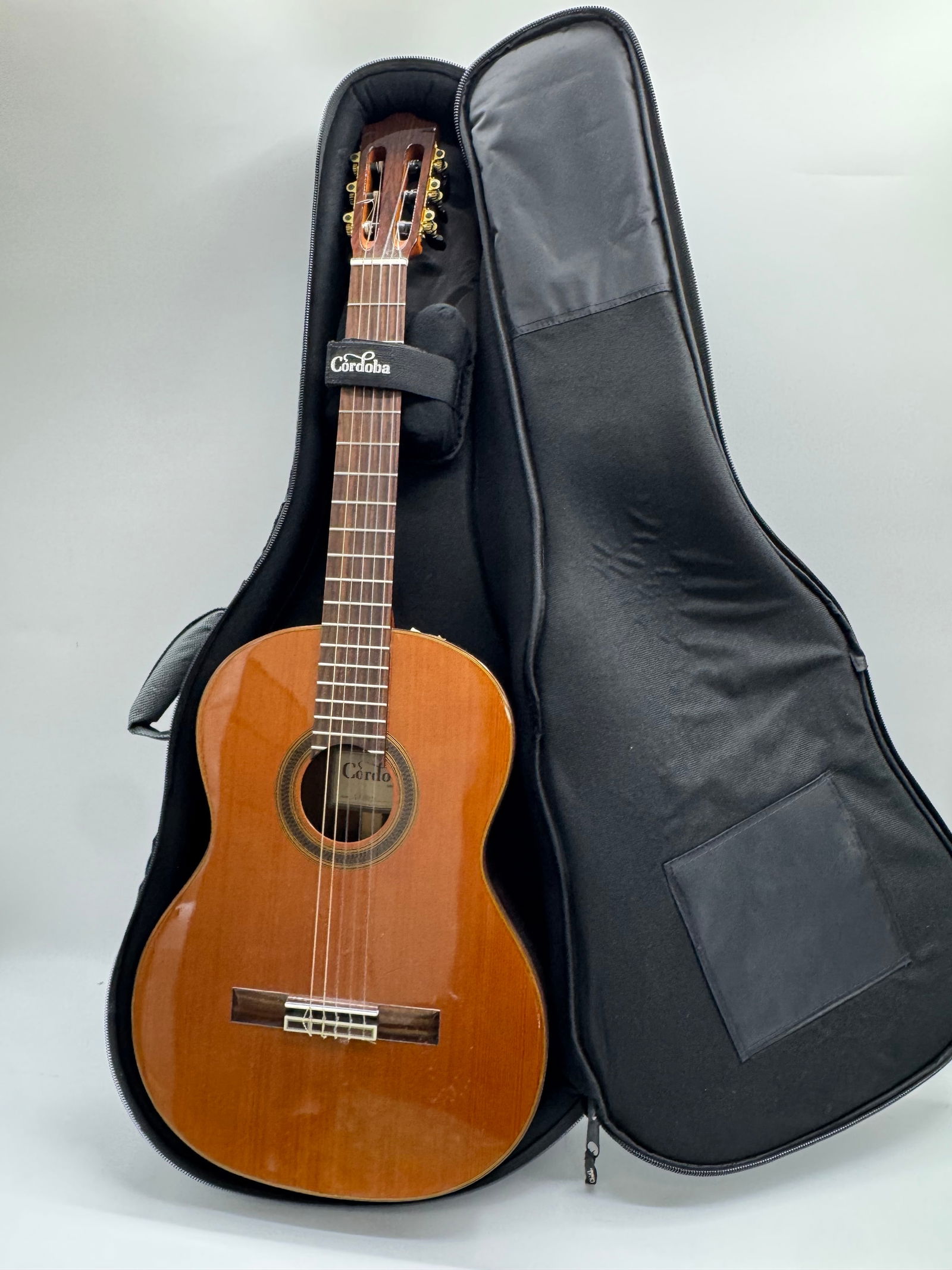 Cordoba C7 CD/IN Classical Guitar with Case (1 of 5)