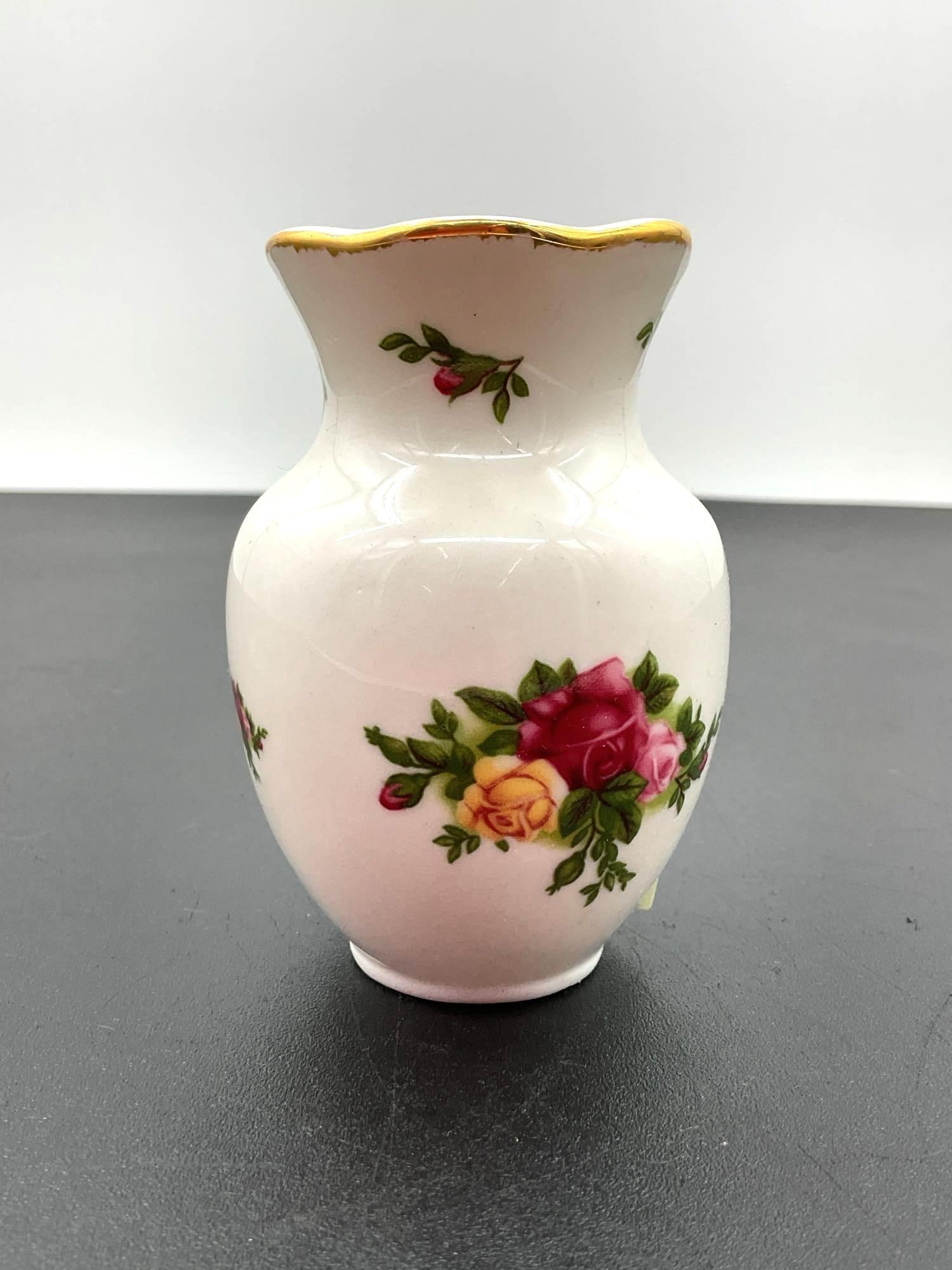 Miniature Porcelain Bud Vase with Multicolor Rose Bouquet (1 of 3)