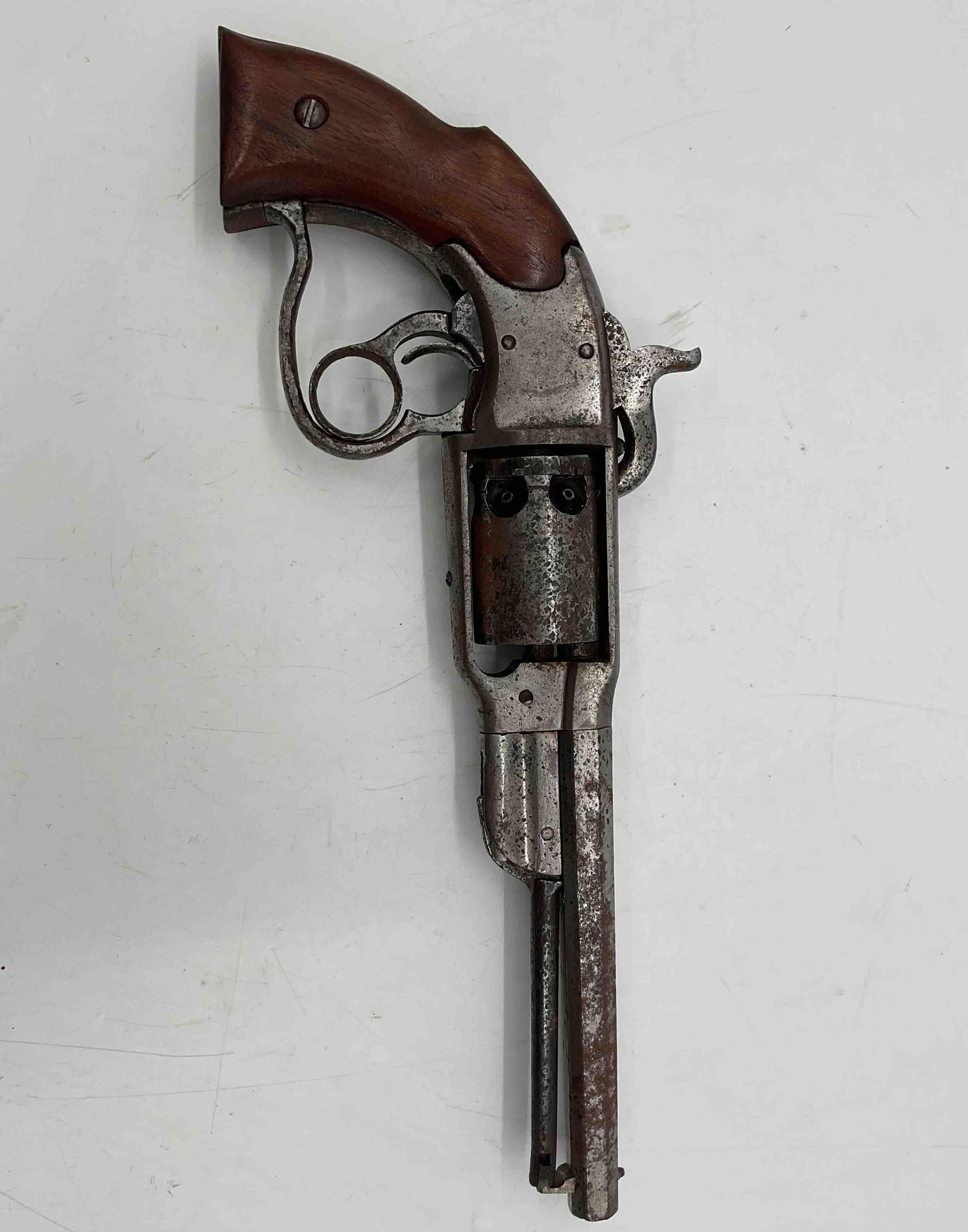 Original U.S. Civil War Savage 1861 Navy Model .36 Caliber Pistol: Antique revolver, .36 cal The barrel stamping reads-SAVAGE R.F.A CO MIDDLETOWN. CTH.S. NORTH PATENTED JUNE 17 1856JANUARY 19 1859 MAY 15 1860History of the Savage 1861 Model .36 Cal-The Union purchase