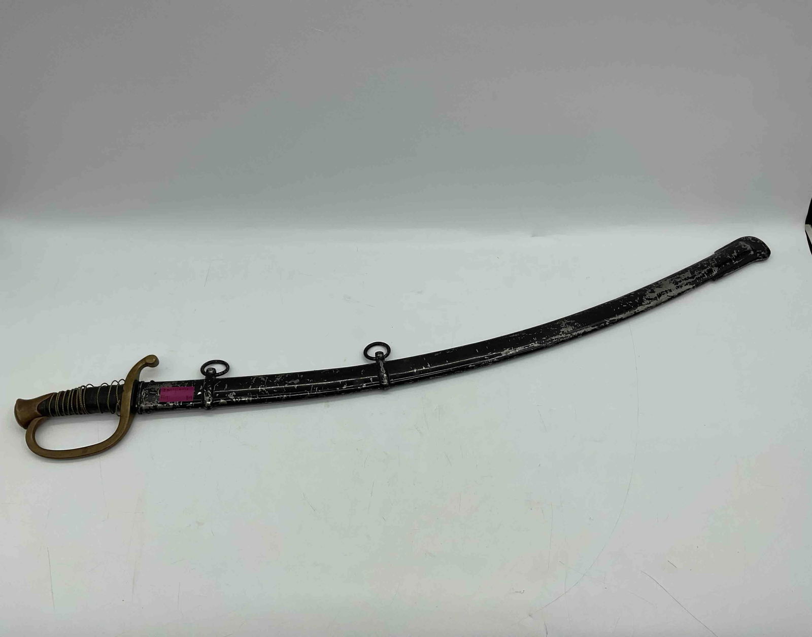 [CIVIL WAR]. US Model 1862/3 Light Cavalry saber. Manufactured by Ames, Chicopee, MA. (1 of 6)
