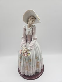Lladro Figurine - 'Spring Courtship"